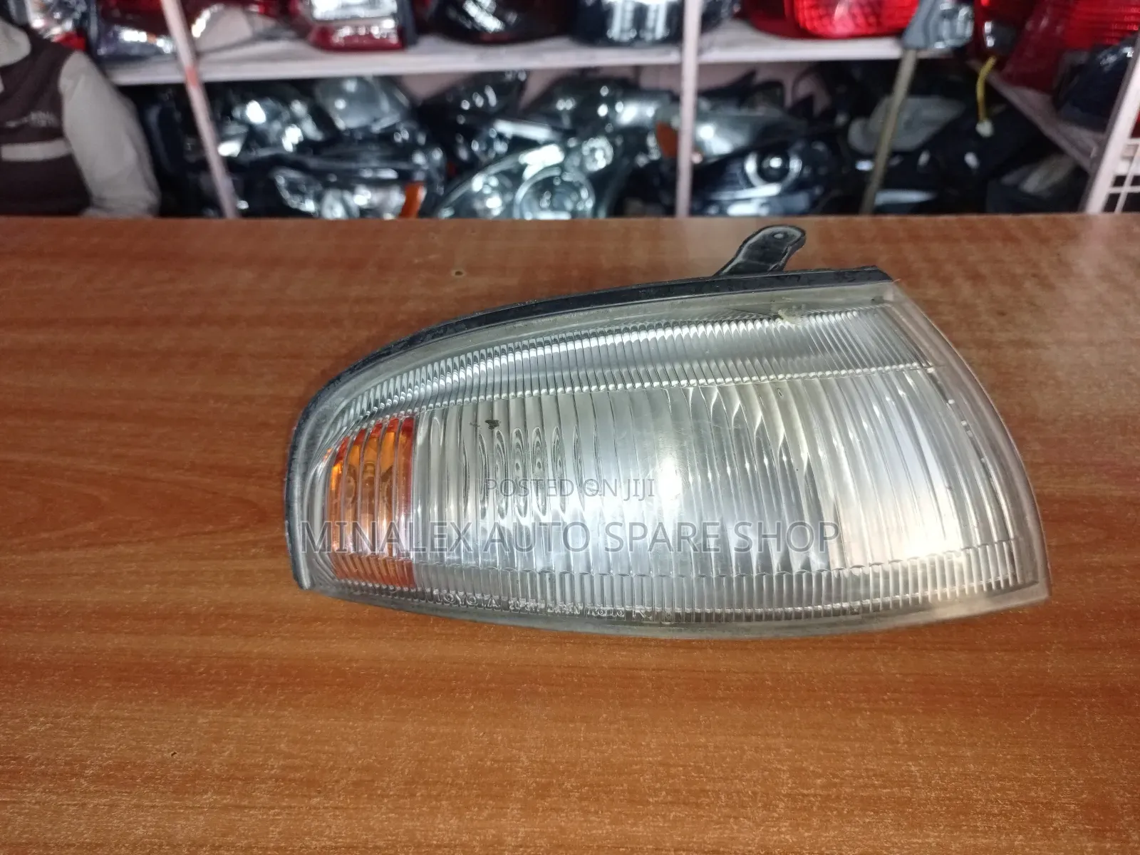 St190 Corona Rhs Ex-japan Indicator Light