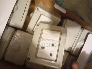 Weatherproof Out Door Switched Socket