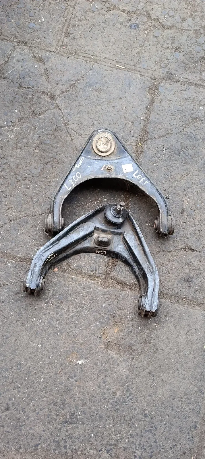 Upper Control Arms L200 2wd New Model.