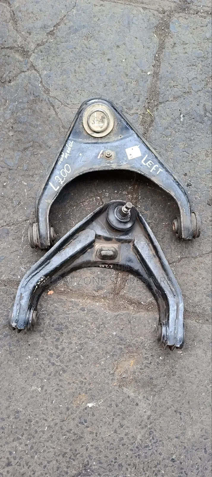 Upper Control Arms L200 2wd New Model.