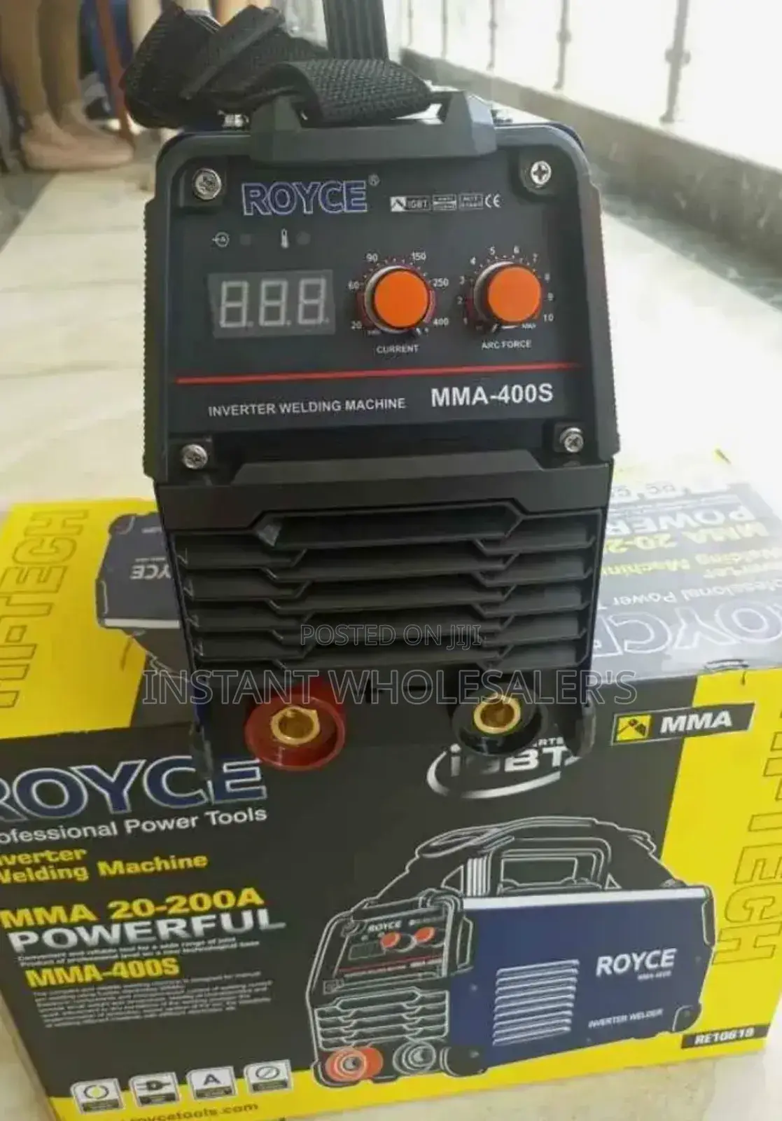 Royce 400A Welding Machine