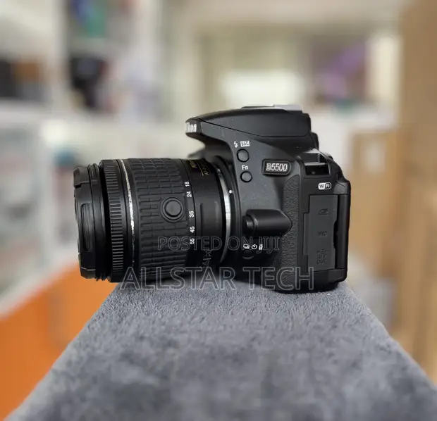 MINT Nikon D5500 Digital SLR Camera - Black (Body Only) #164 - View #10