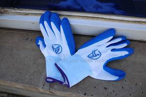 Durable Grip Safety Attire - thumbnail 2