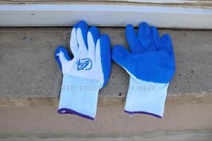 Traction Enhanced Gloves - thumbnail 2