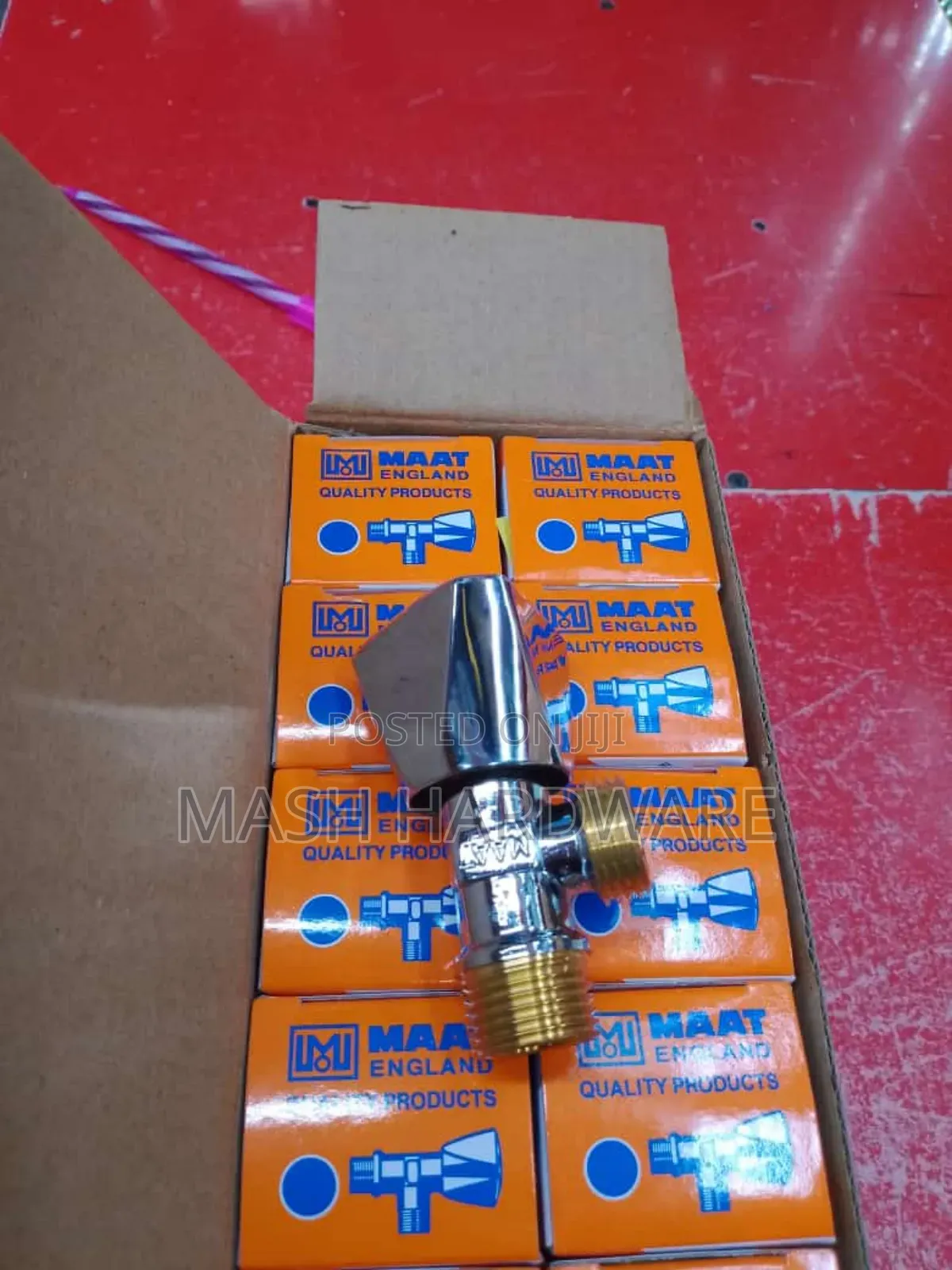 Maat Single Angle Valve