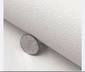 Plaiin White Wallpaper