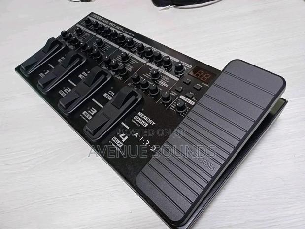 Boss Me-90 Guitar Effects Processor: