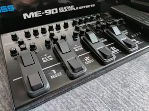 Guitar Modeling Pedal Multi Effect Boss Me90