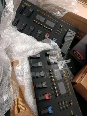 BOSS GT-100 Amp/Effects Processor