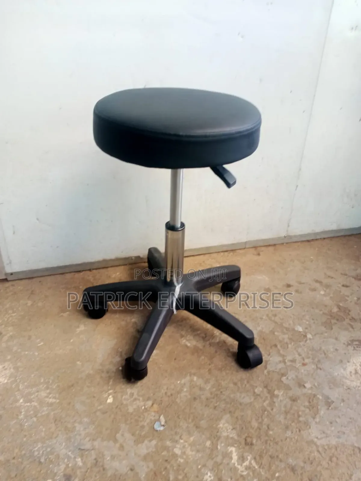 Modern Imported Hospital Surgical Stools