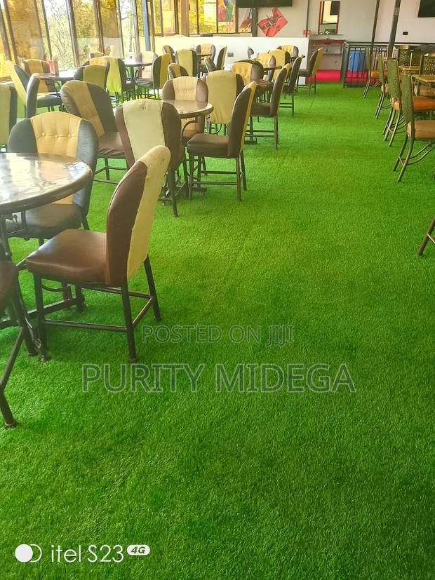 Restaurant Floor Grass Carpet - thumbnail 2
