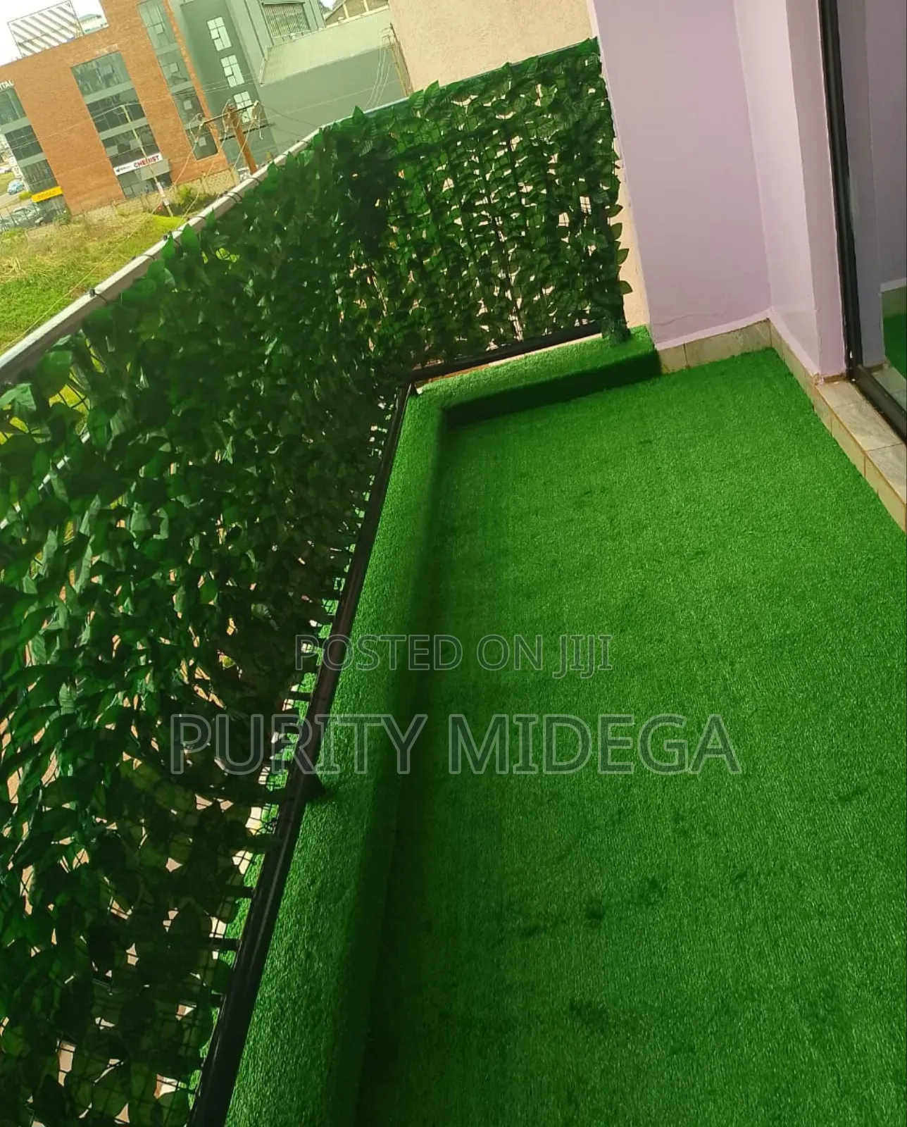 Beutiful Balcony Grass Carpet