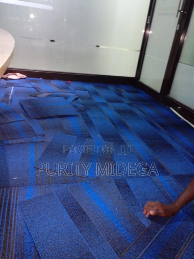 Executive Office Carpet Tiles - thumbnail 4