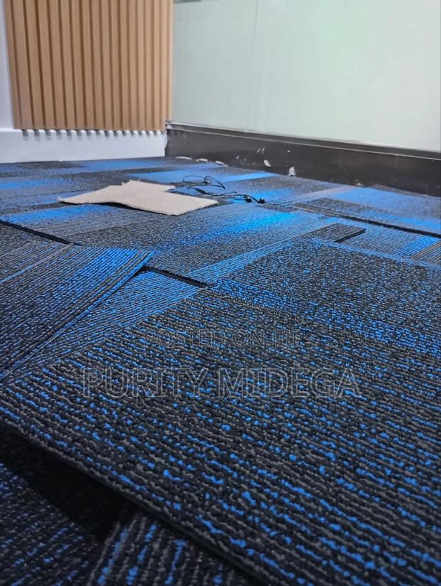 Carpet Tiles for Trendy Home Decor - main view