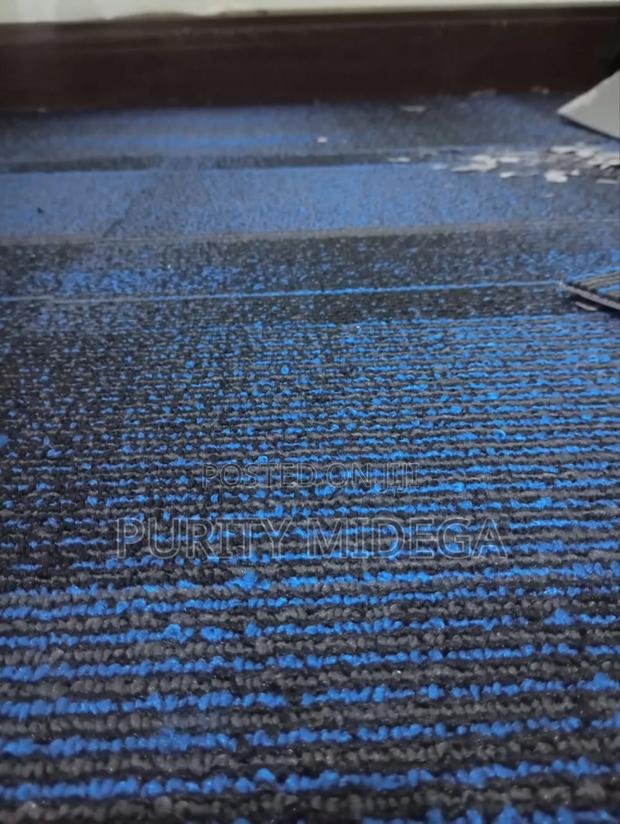 Carpet Tiles for Trendy Home Decor - thumbnail 3