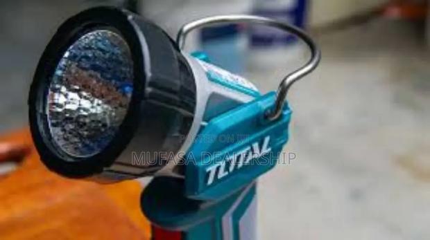 Total Lithium-Ion Working Light - main view