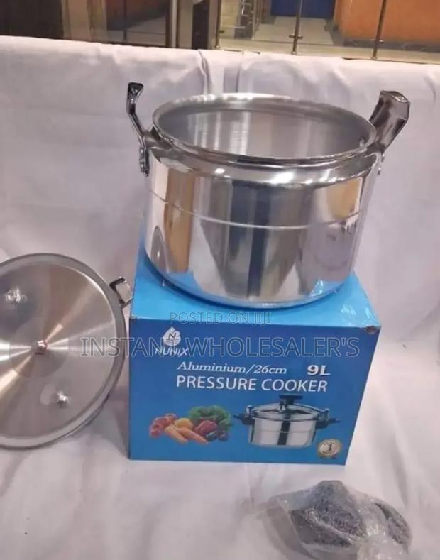 Aluminium Pressure Cooker 9 Litres