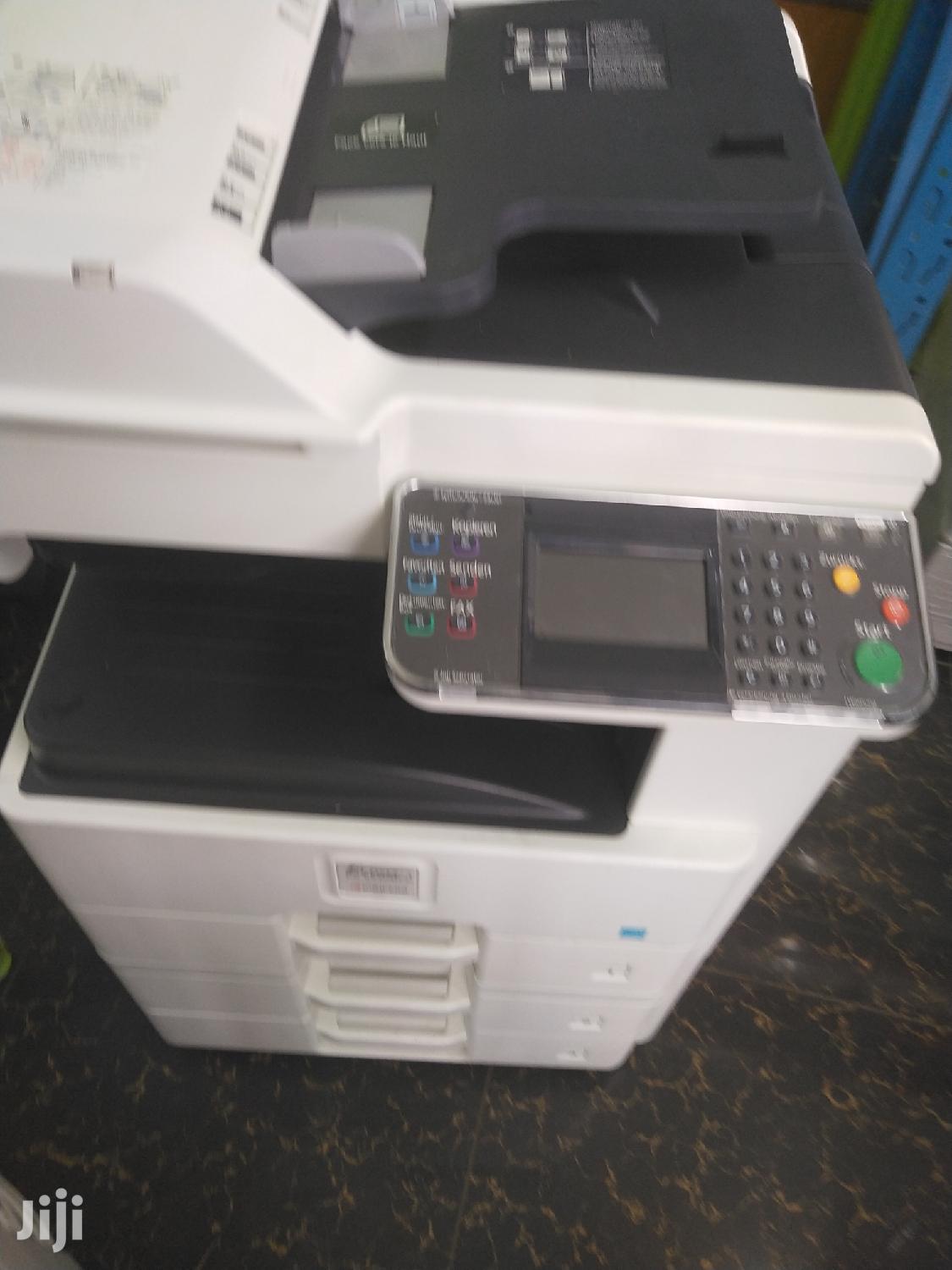 Powerful Kyocera Ecosys 6525 Photocopier Machine