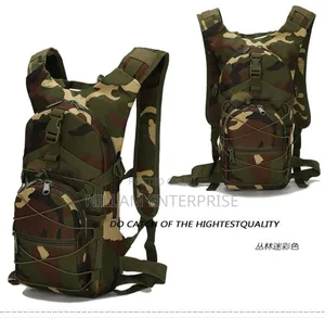 *2 in 1 Hydration Backpack PLUS 3litres Water Bag*
