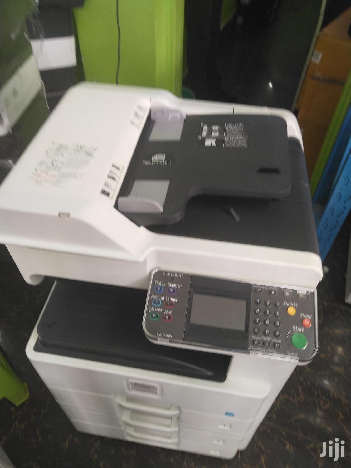 Powerful Kyocera Ecosys 6525 Photocopier Machine