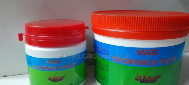 Essie Cockroach Paste 200 and 500 Grams - main view