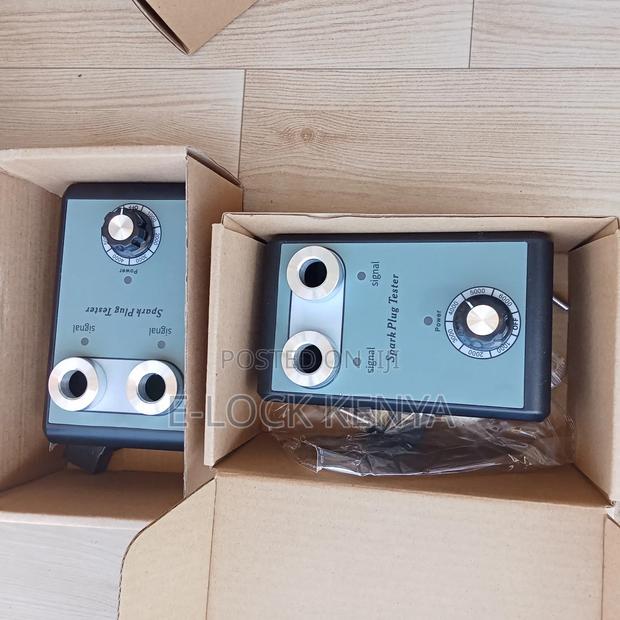 Shock Resistant Spark Plug Tester - main view