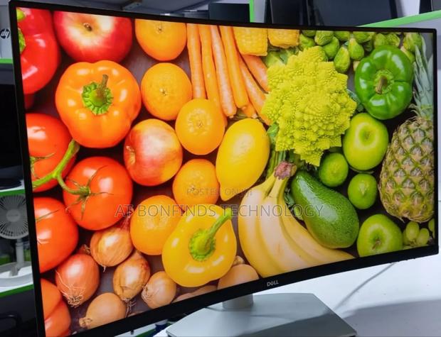 Dell Curved 34" Model: S3221QS - thumbnail 3