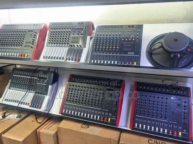 Max PMX1208DU 12 Channel Mixer With Bluetooth USB