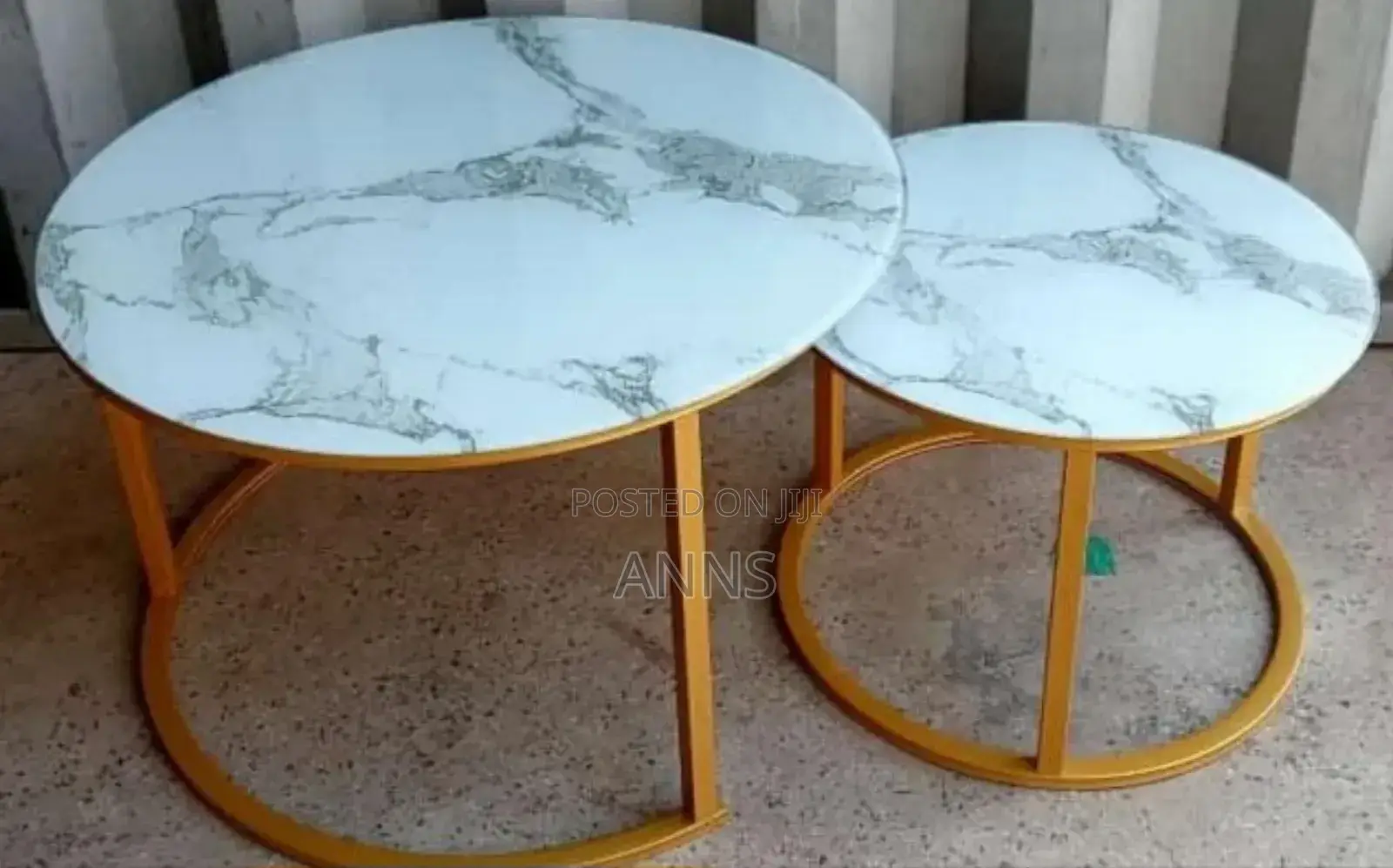 Round Glass Marble Effect Table