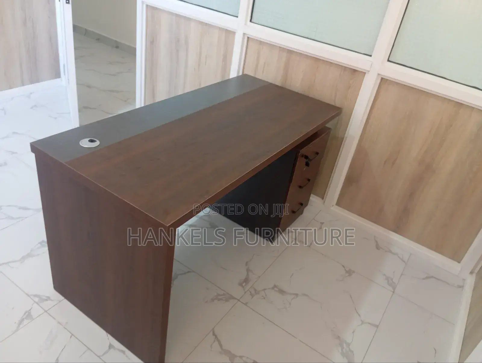 Imported 1.4m Desk