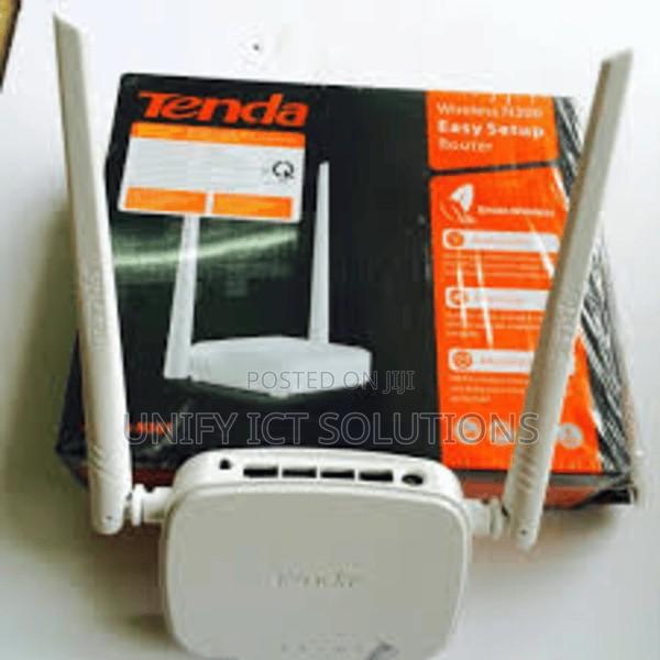 Tenda N301 Wireless N300 Easy Setup Router - main view