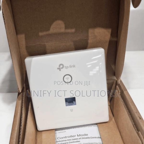 Tp-Link Eap115-Wall 300 MBPS Wall-Plate Wi-Fi Access Point - main view