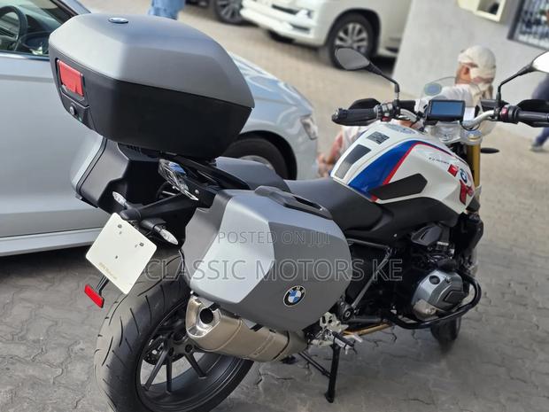 BMW 1200 2018 White - thumbnail 4