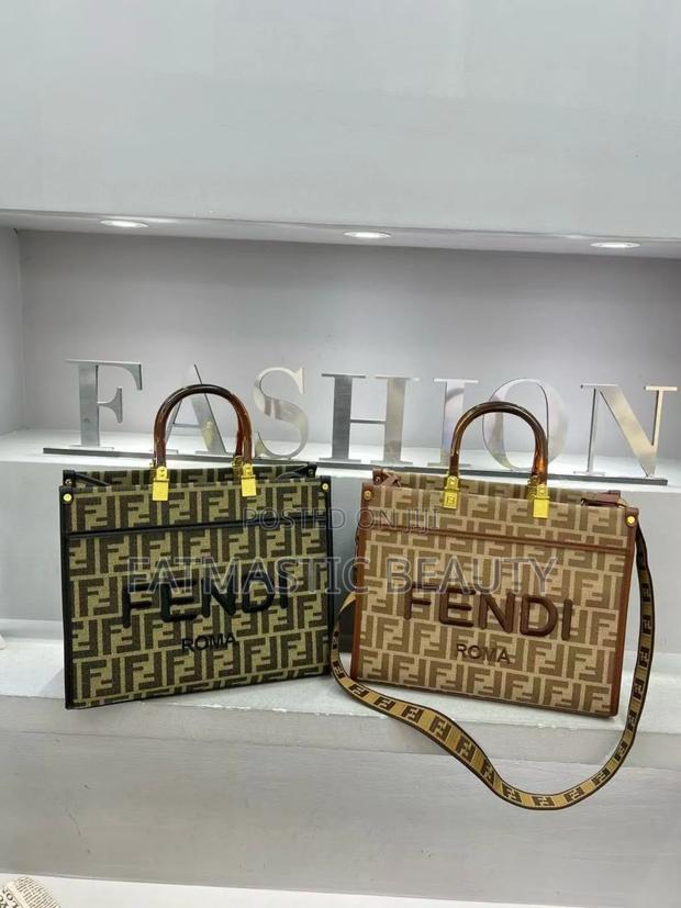 Classic Fendi Handbag - thumbnail 2