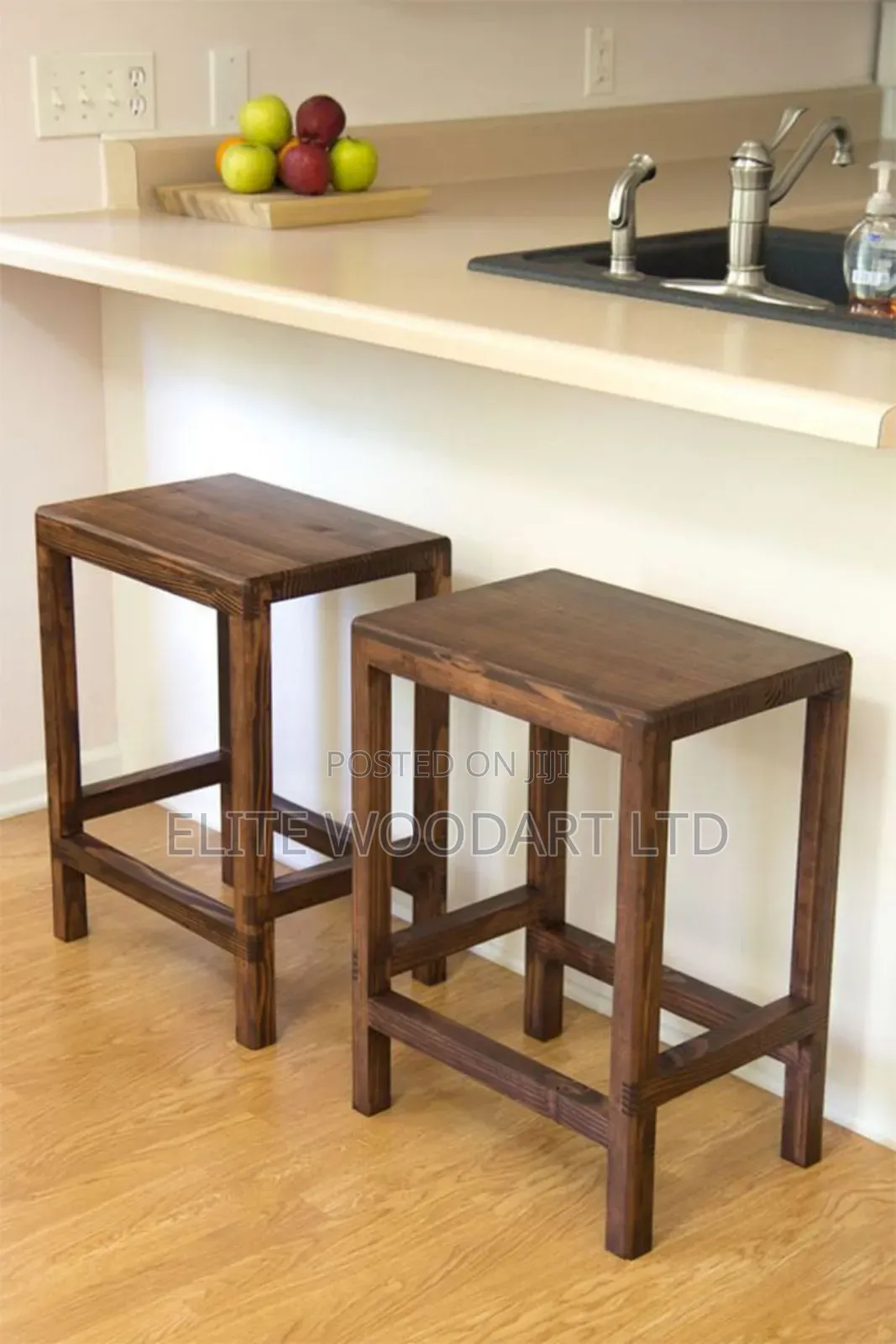 Bar/Hotel Stools