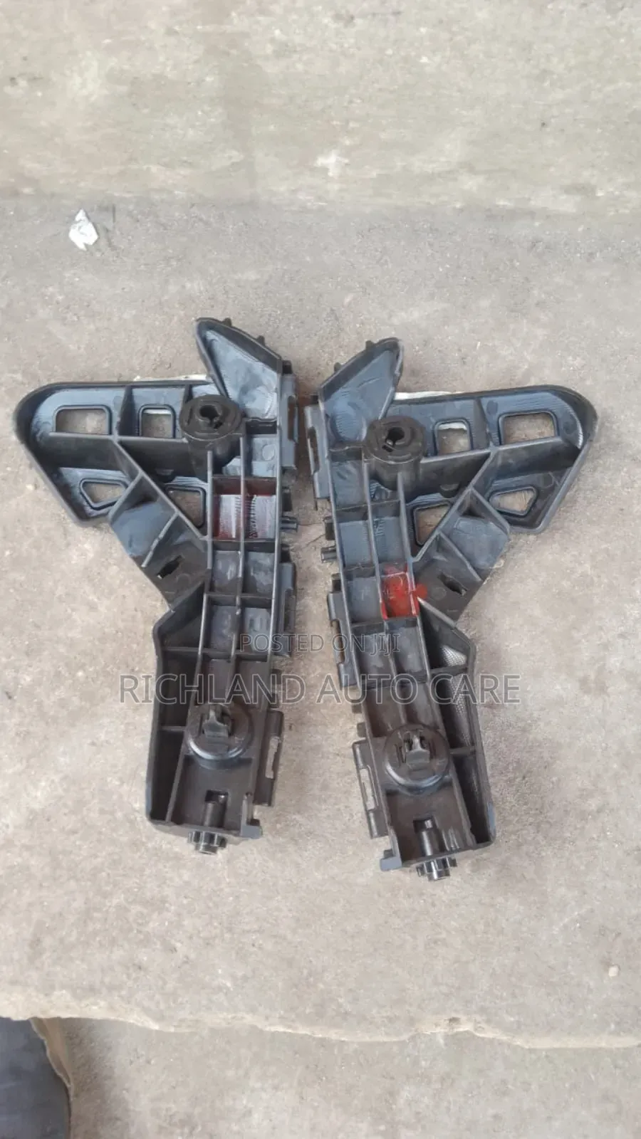 Harrier Zsu60 Bumper Bracket
