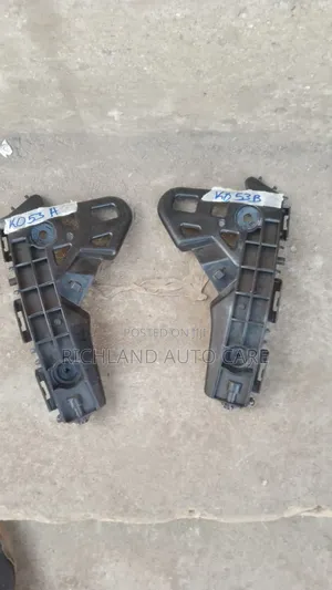 Harrier Zsu60 Bumper Bracket