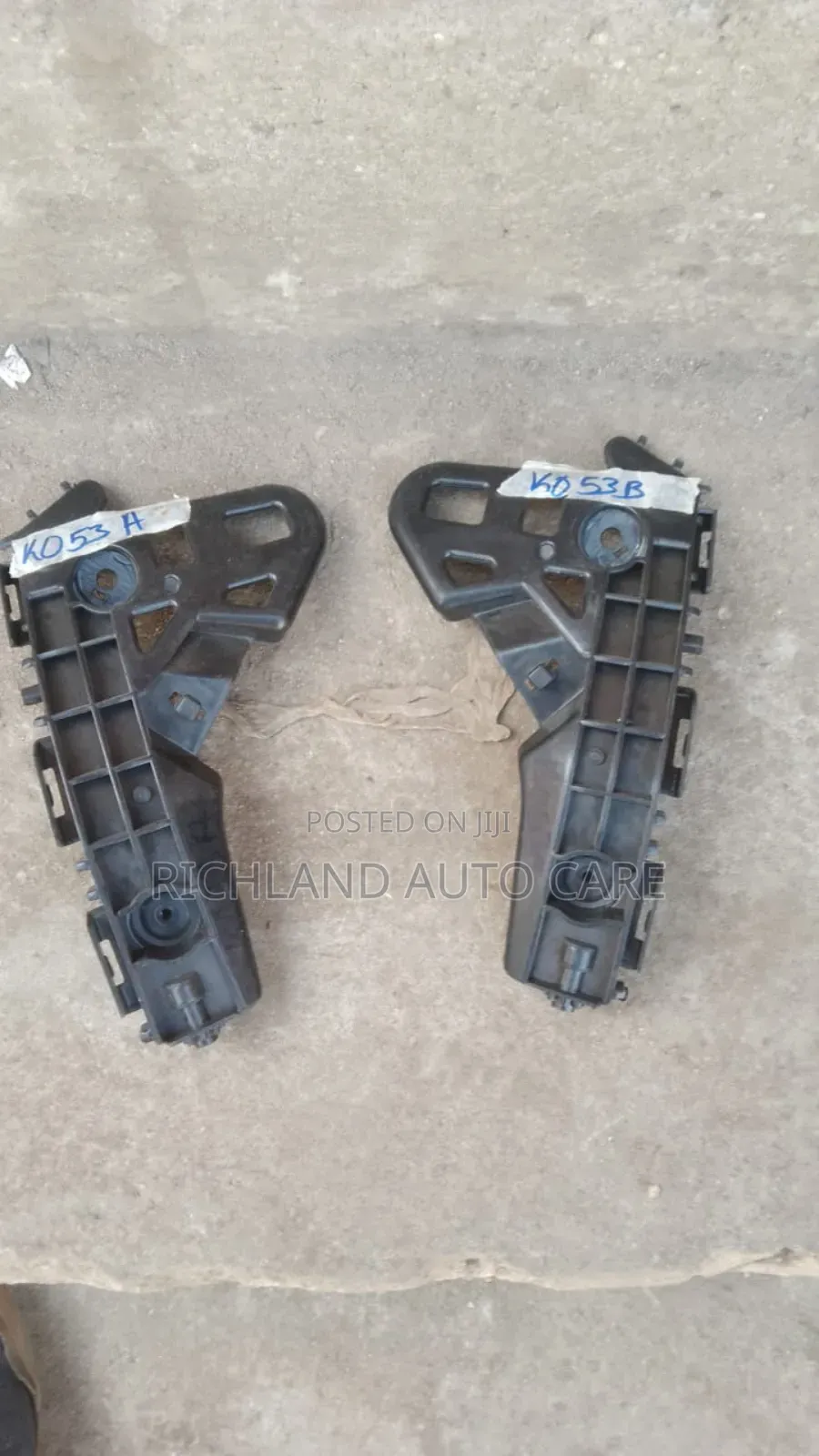 Harrier Zsu60 Bumper Bracket