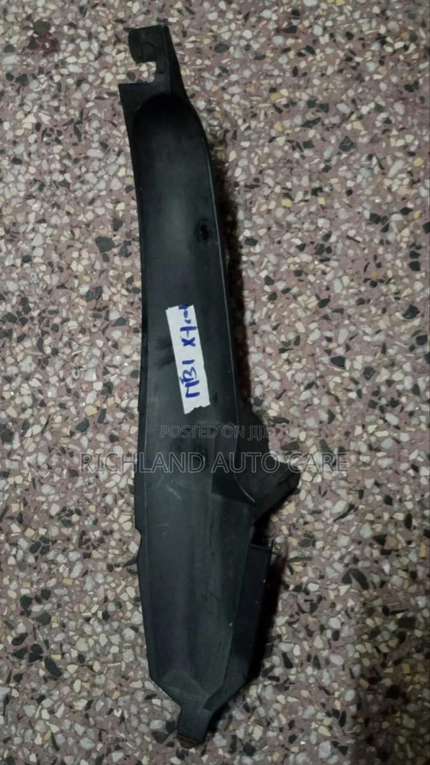X-Trail Nt31 Rear Mudflap - thumbnail 4