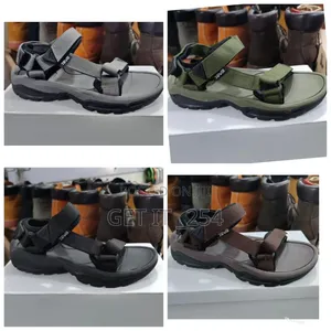 Men's Teva  Open Shoes 
Sizes 40 To 45
A