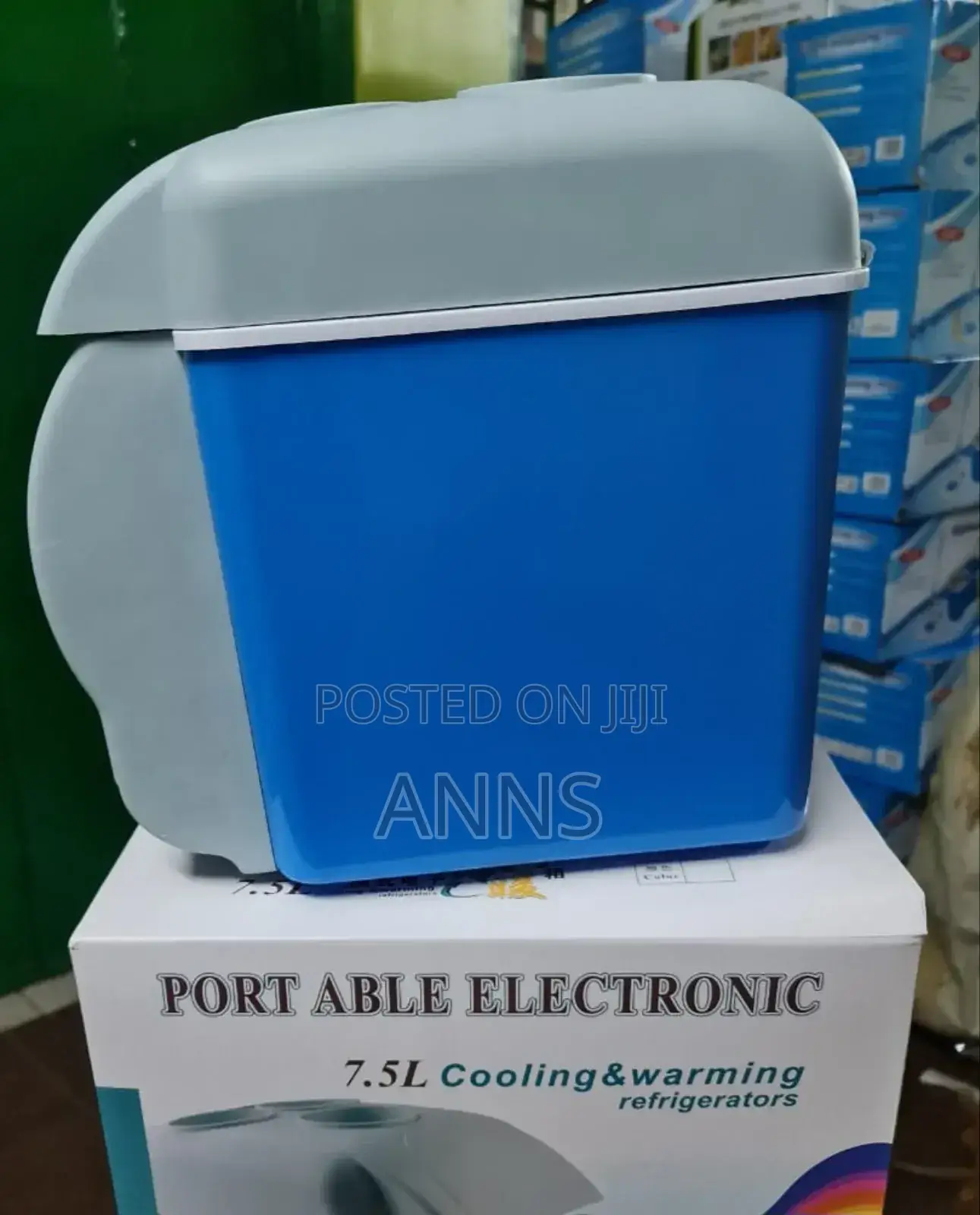 Portable 7.5litres Car Fridge