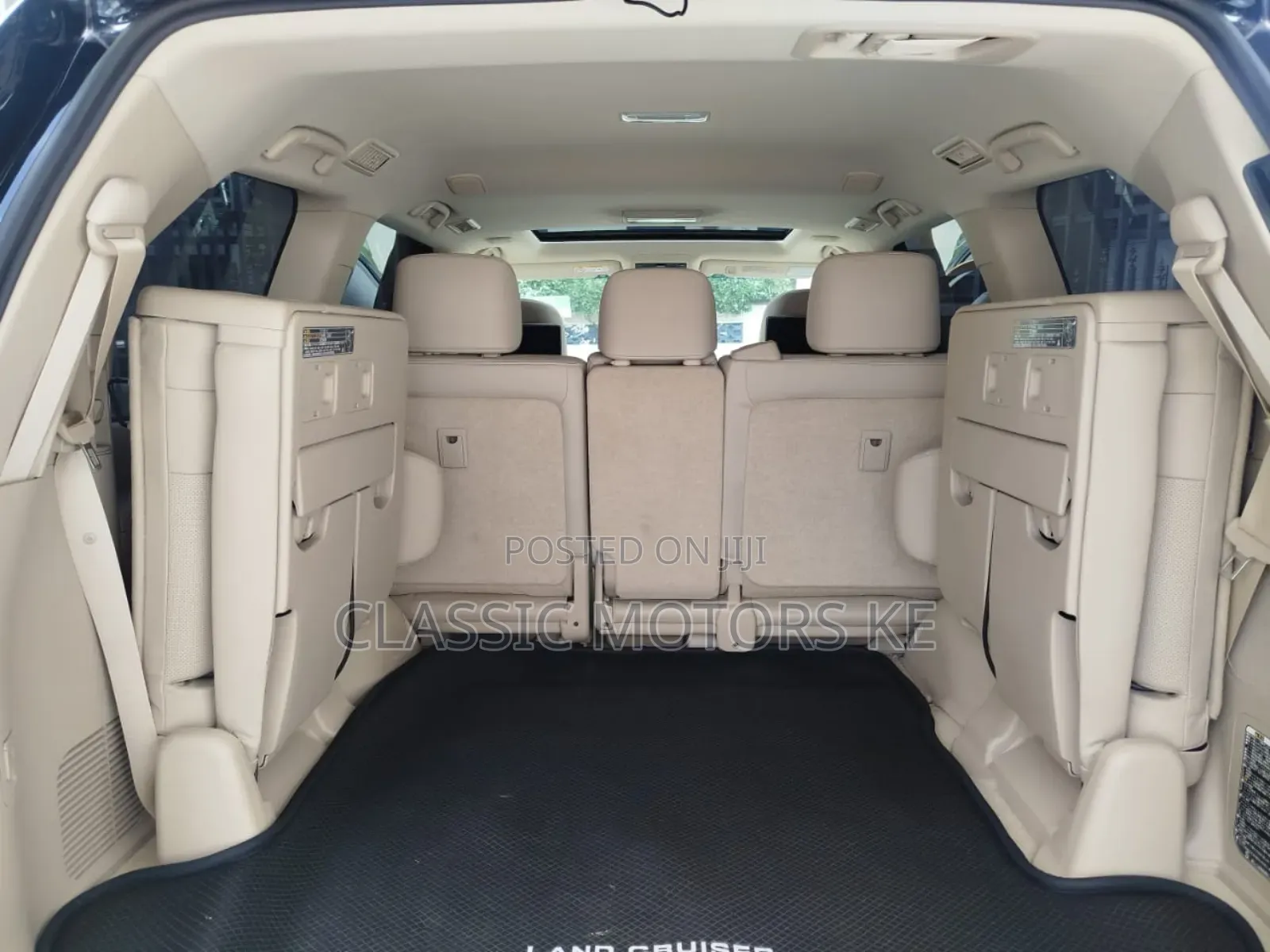 Toyota Land Cruiser 4.6 V8 ZX 2018 Black