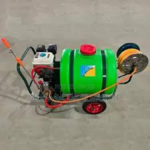 Top Quality Motorized Sprayer Machine - main view