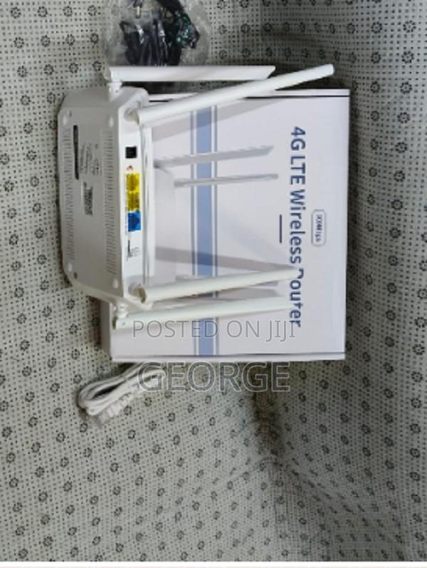// Salisky 4G LTE Universal GSM and Lan Port Router