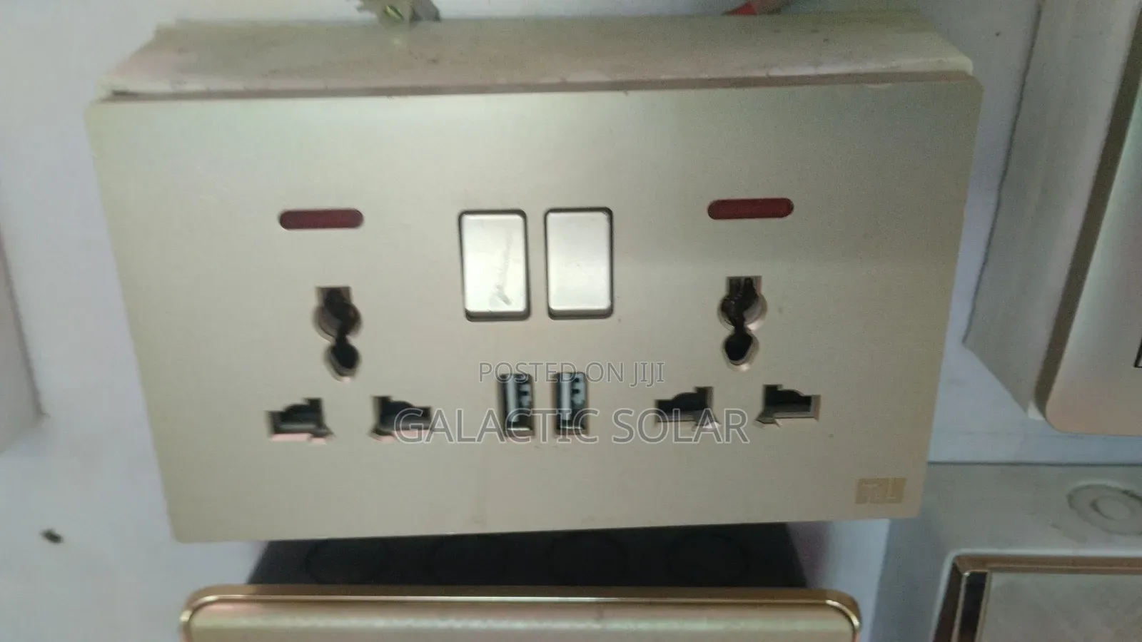 Twin Sockets With Usb