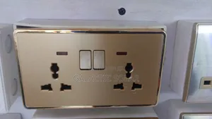 Universal Twin Socket