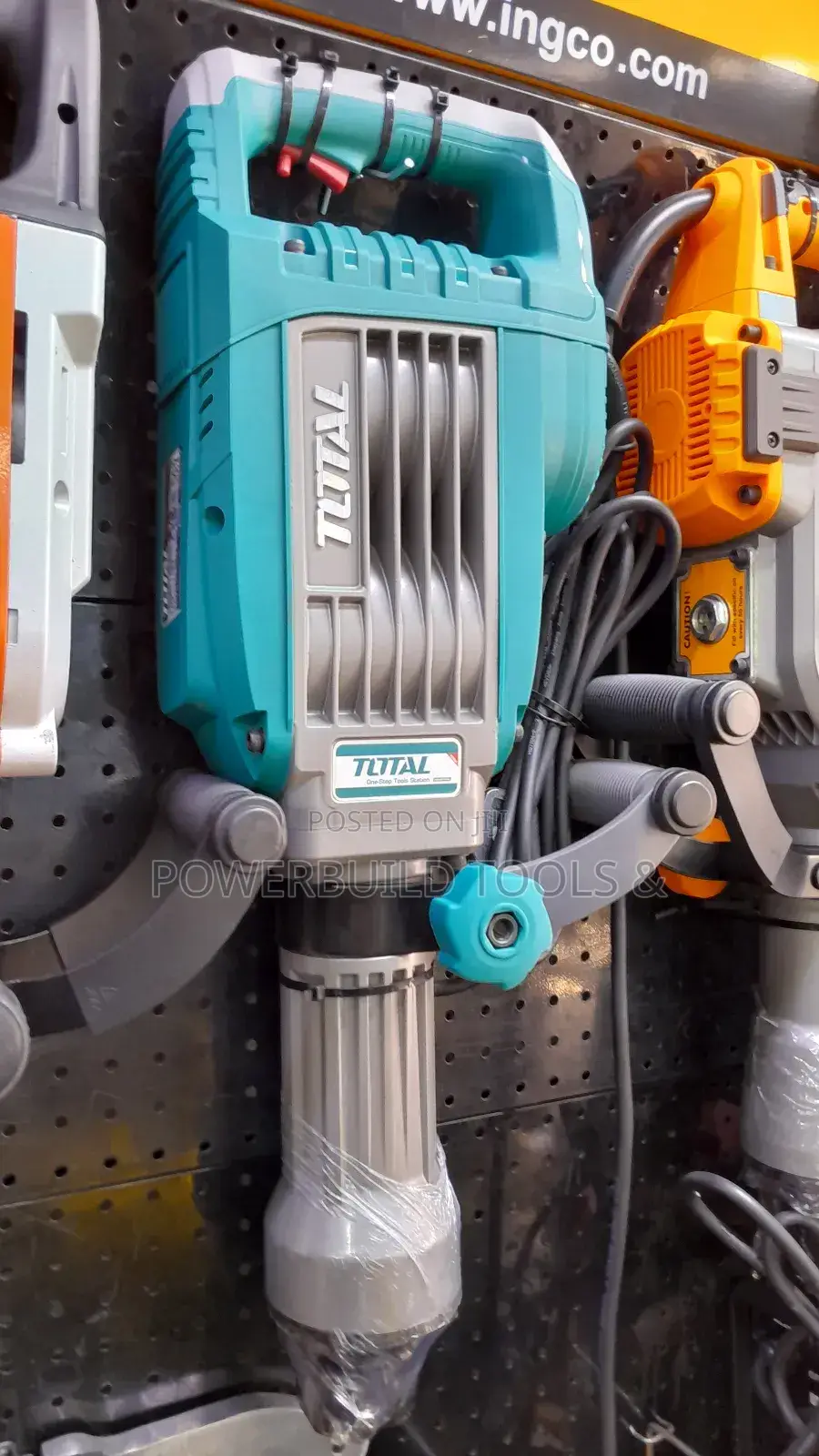 Total Demolisher Breaker 1700W