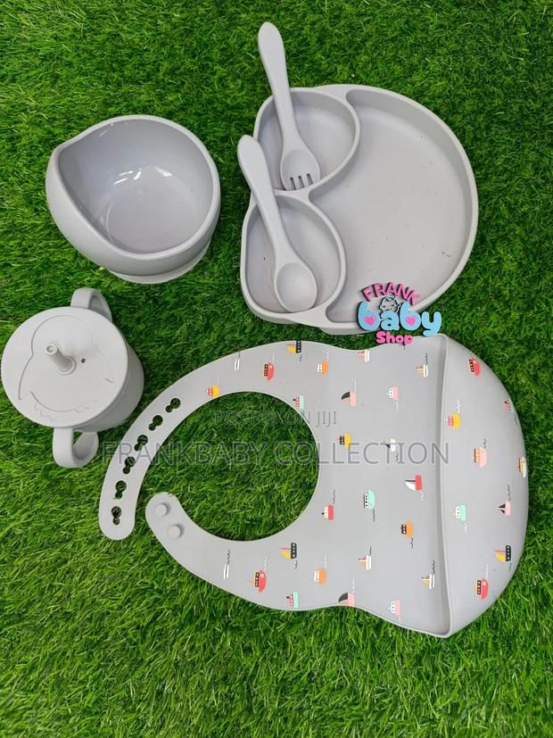 Silicone Baby Feeling Set - With Suction - main view