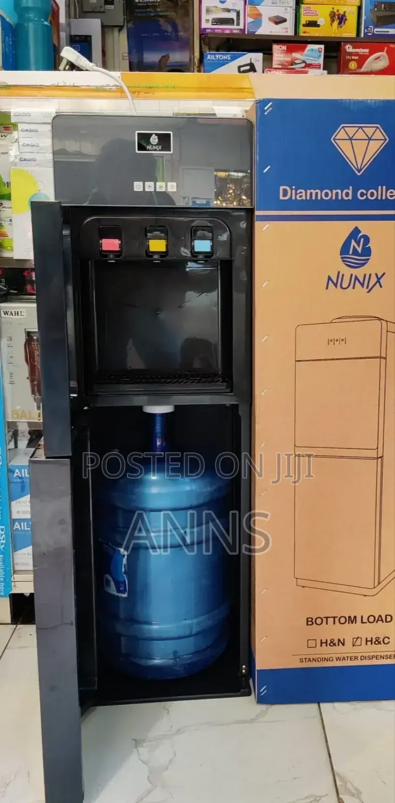 Nunix Z188C Black Bottomload Dispenser