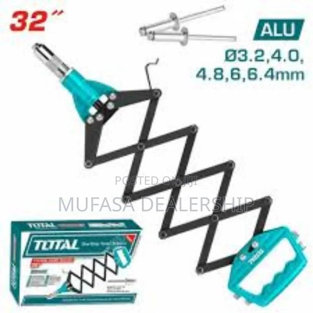 Total Folding Hand Riveter - main view